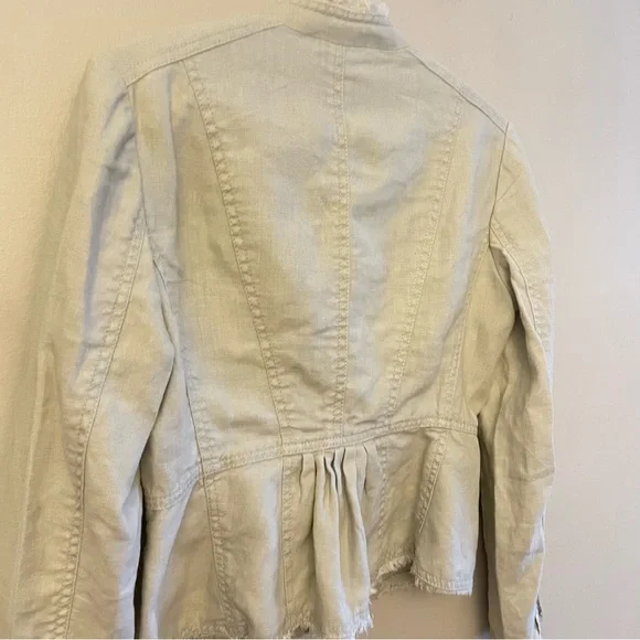 Michael Kors Light Tan Linen Utility Jacket Pleated Ruffle Back – Size 2P  EUC - Picture 10 of 15